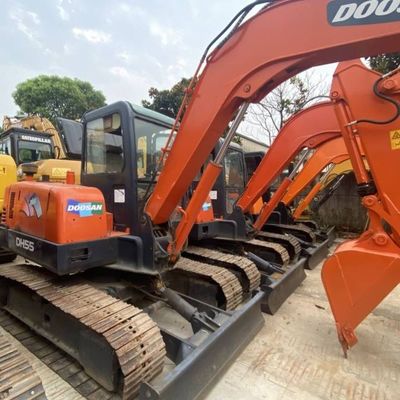 Çiftlik Toprağı Kullanılmış Mini Ekskavator DOOSAN 55 Crawler Excavator İnşaat Ekipmanı