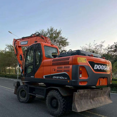 Doosan DX210W Kullanılmış Tekerlekli Kazıcı Hidrolik Mini İkinci El Kazıcı 20100 kg
