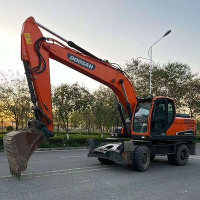 Doosan DX210W Kullanılmış Tekerlekli Kazıcı Hidrolik Mini İkinci El Kazıcı 20100 kg