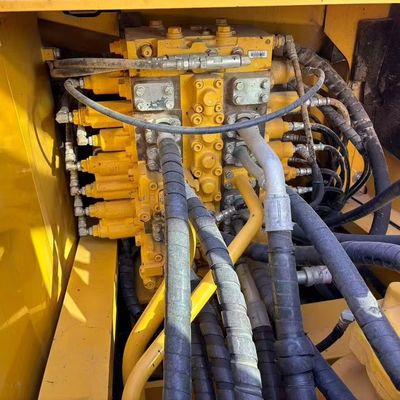 Ağır Güçlü Komatsu PC240 İkinci El Kazı Makinesi İkinci El Kazı Makinesi