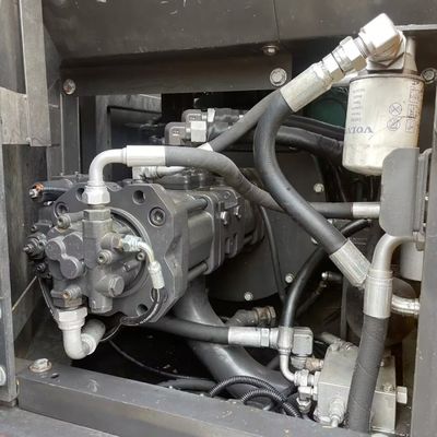 İyi Bakımlı Kullanılmış Volvo Hidrolik Kazıcı Volvo 150D Eski İnşaat Ekipmanı