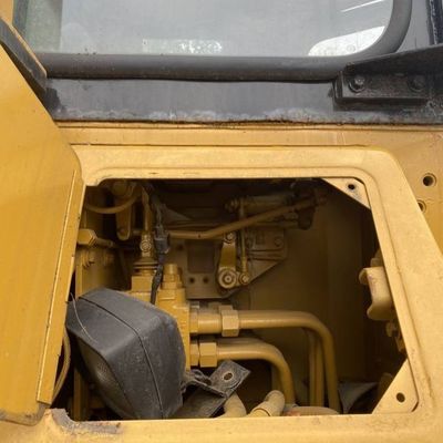 Yapım 121HP Kullanılmış Buldozer Cat D5N İkinci El Yüksek İşletim Verimliliği