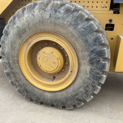 Kompakt Tasarım Kullanılmış Yol Roleri İkinci El SEM 522 İnşaat Projelerinde Roller